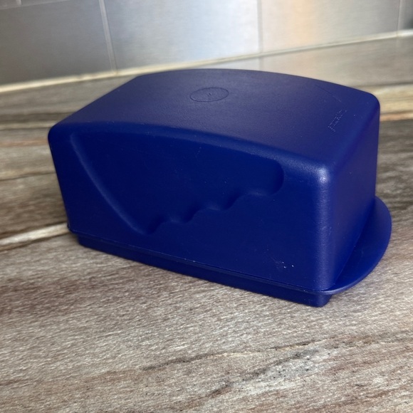 Tupperware Butter Dish - Picture 3 of 5